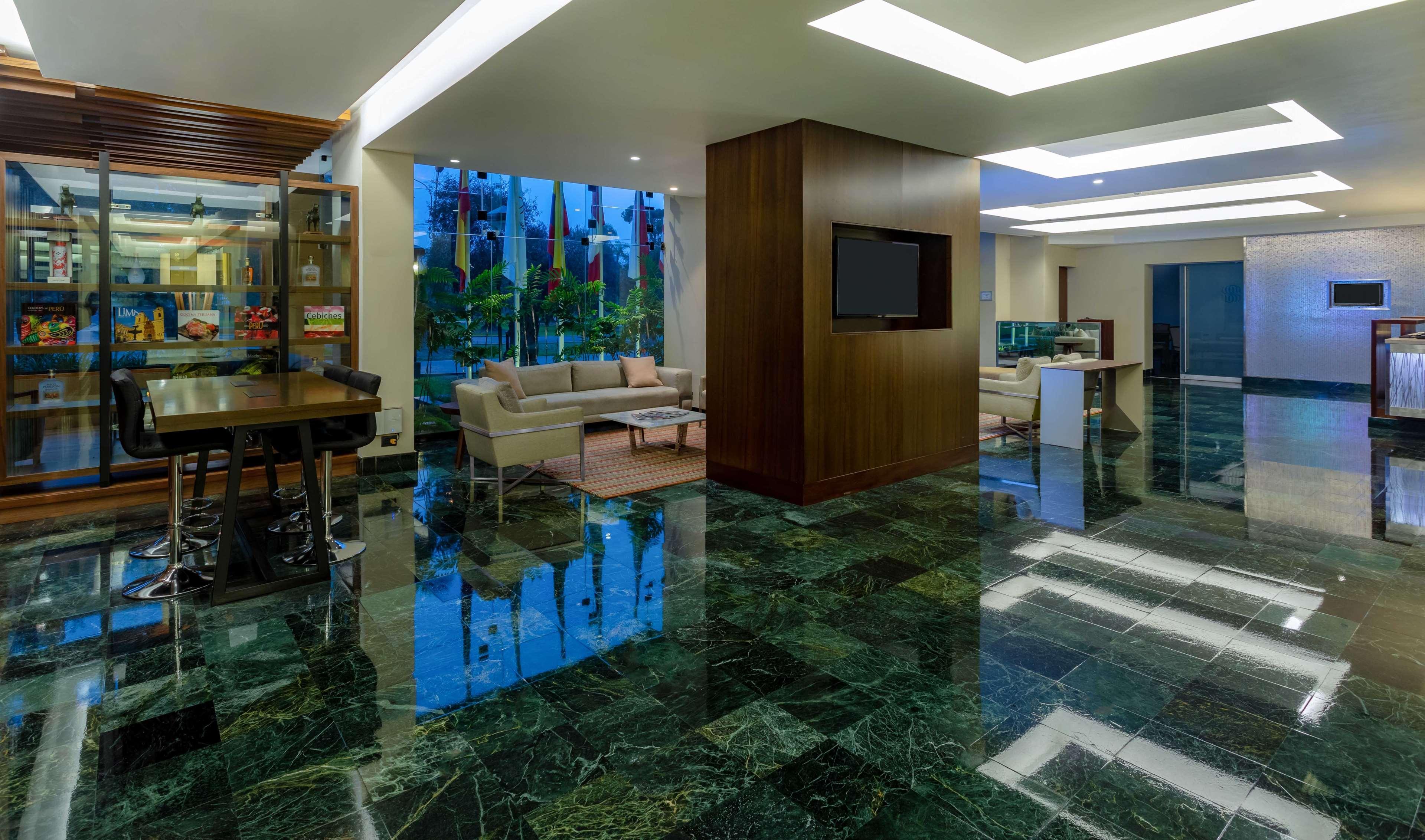 Sonesta Hotel El Olivar Lima Exterior photo Lobby